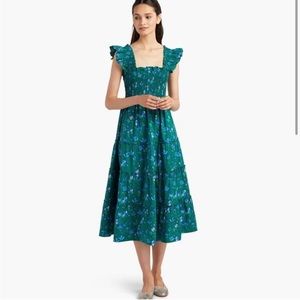 Ellie nap dress in Emerald Space Floral. Size XXS